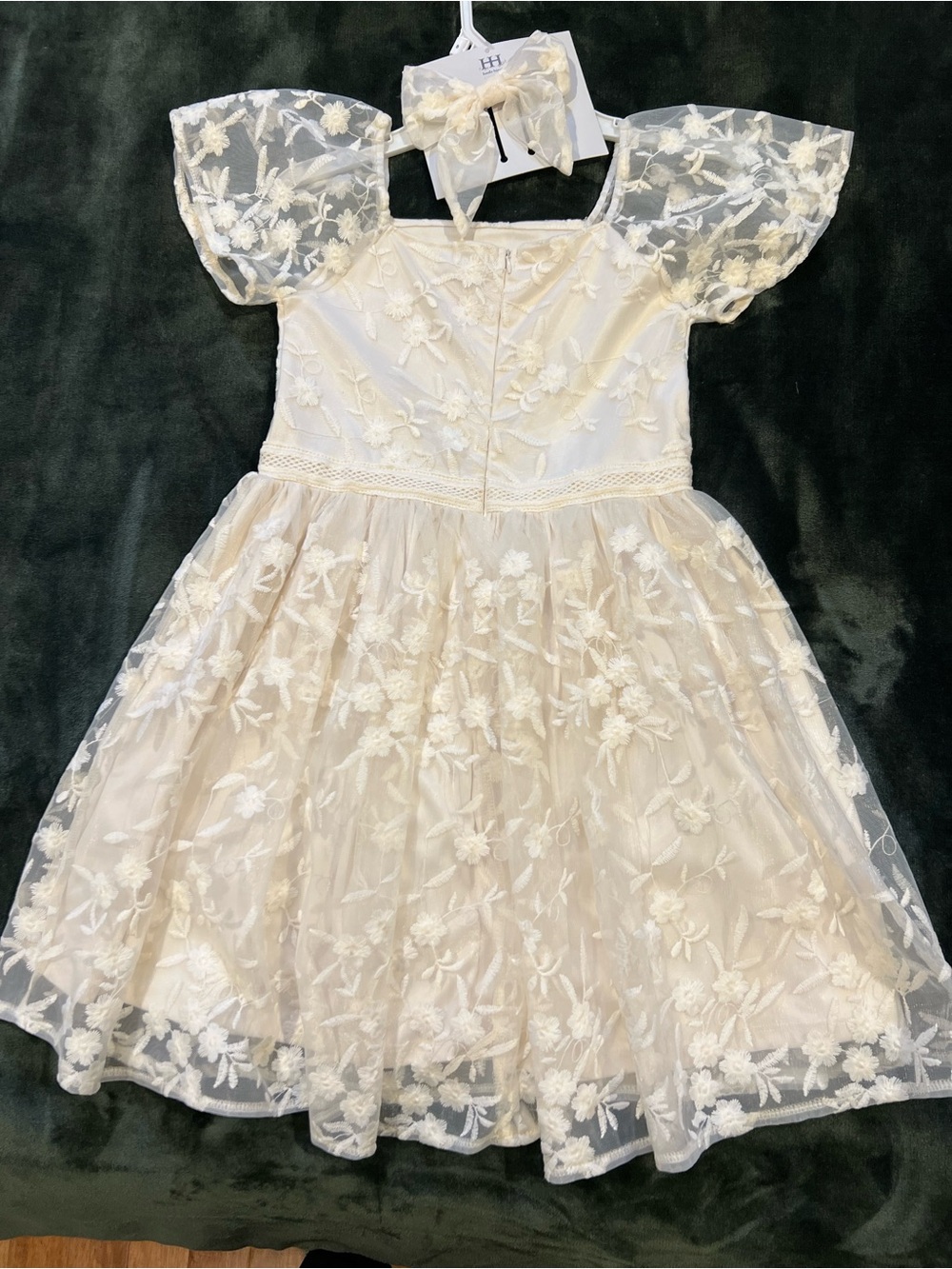 Haute Hippie Ivory Floral Lace Puff Sleeve Girls' Dress